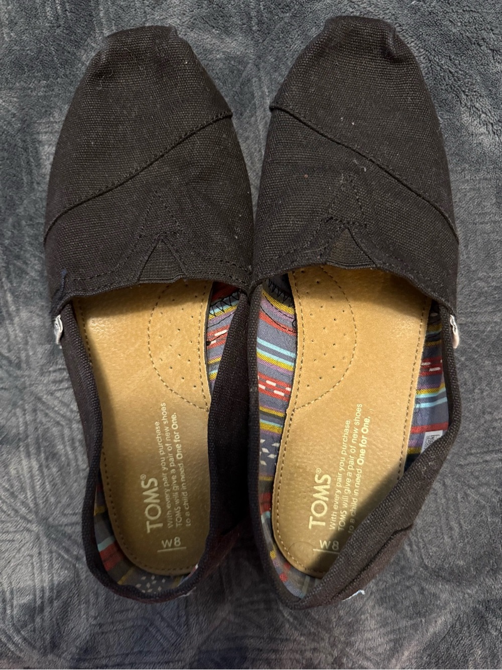 Toms Black Canvas Women's Slip-On Flats